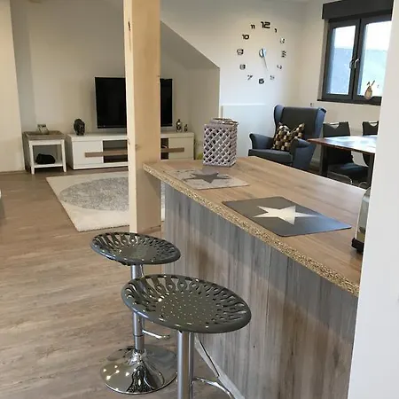 Apartment Apartmenthaus Gluck Auf *